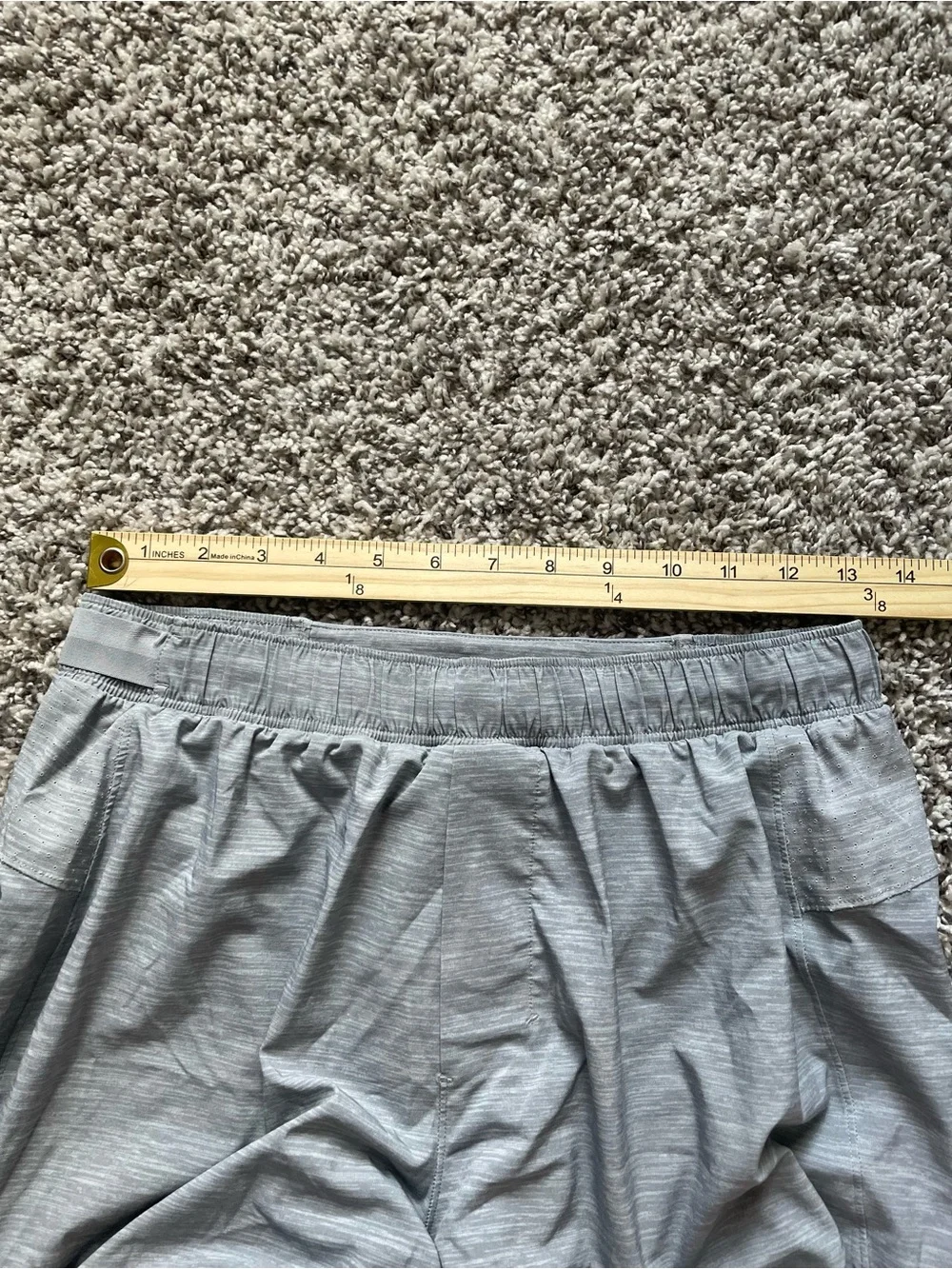 LULULEMON Surge 6” Running Shorts Men’s‎ Medium Heather Gray Lined